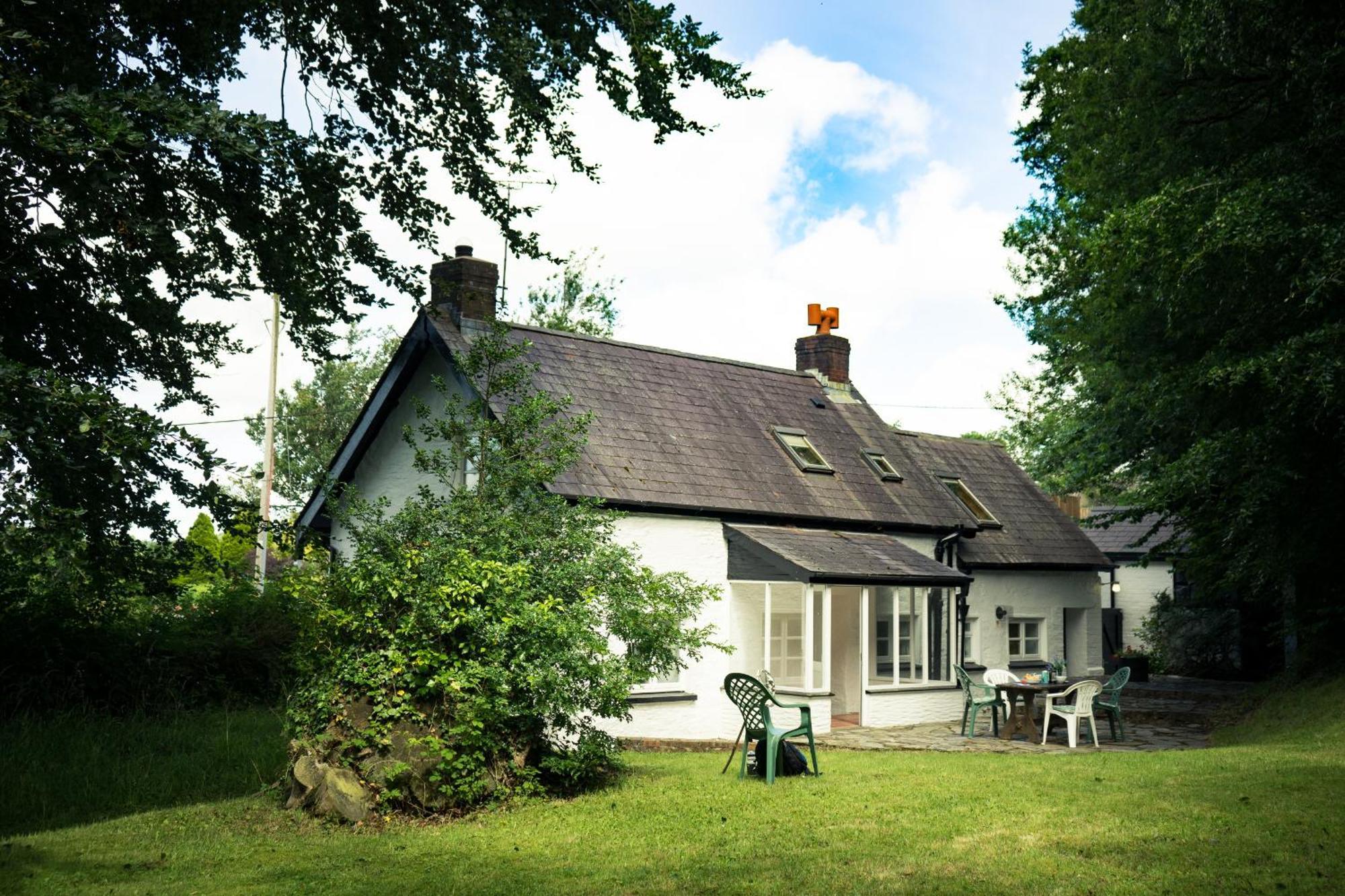 Garden Cottage Newcastle Emlyn Dış mekan fotoğraf